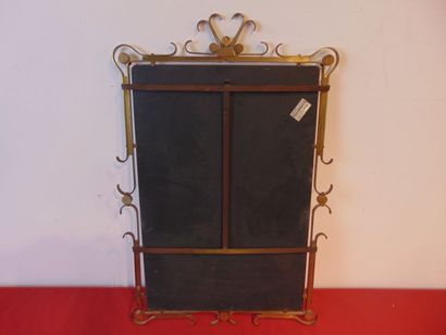 Miroir rectangulaire, mi-XXe, métal doré,...