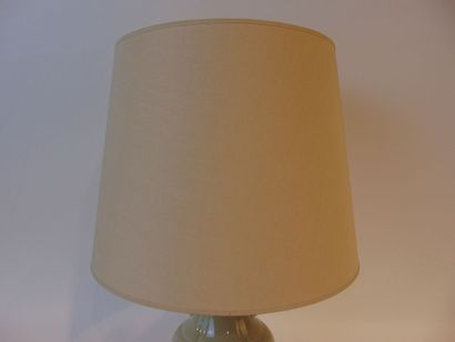 Lampe de table à fût dans le goût de la Chine,...