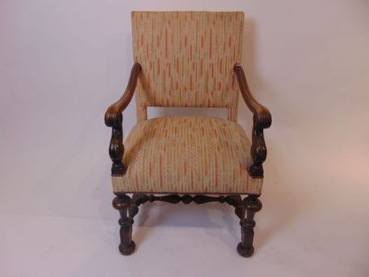 Fauteuil paillé à dossier ajouré, travail...