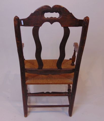 Fauteuil paillé à dossier ajouré, travail...