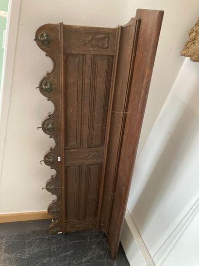 Archelle, début XXe, chêne sculpté et patiné,...