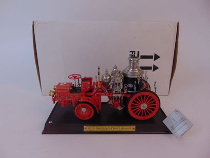 FRANKLIN MINT (1/24)
Christie Front Drive...