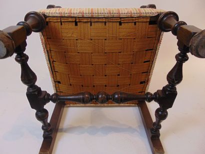 Fauteuil paillé à dossier ajouré, travail...