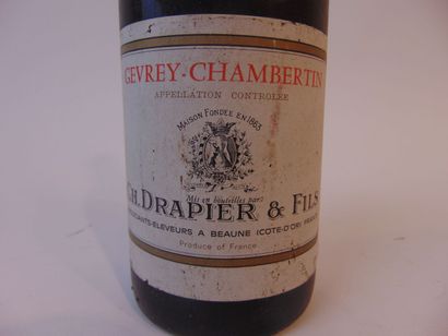 BOURGOGNE (GEVREY-CHAMBERTIN)
Rouge, trois...