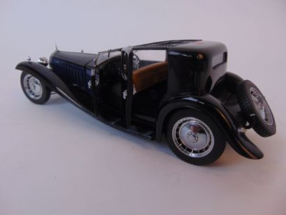 FRANKLIN MINT (1/24)
Bugatti Royale Coupé...