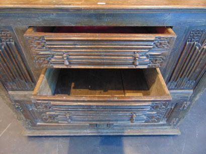 Buffet-crédence à décor de plis de serviette...