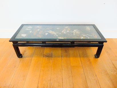 CHINE
Table basse rectangulaire aux dragons,...