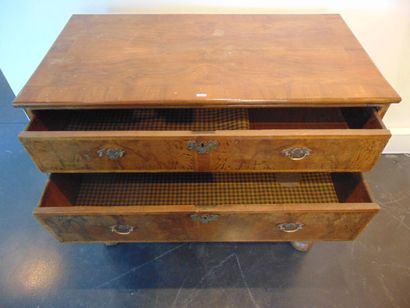 English chest of drawers opening with five...