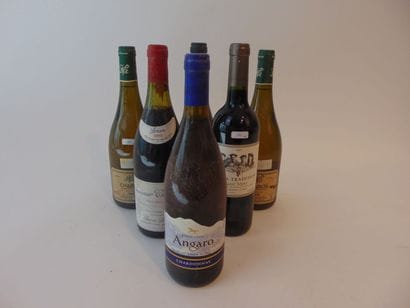 BOURGOGNE (CHABLIS), blanc, trois bouteilles...