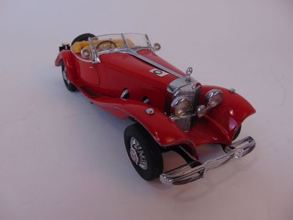 FRANKLIN MINT (1/24)
Mercedes-Benz 500 K...