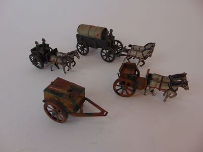 TRIANG TOYS
Jeep US en tôle, l. 16 cm [usures].



On...