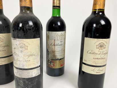 France
Lot de neuf bouteilles (rouge) :

-...