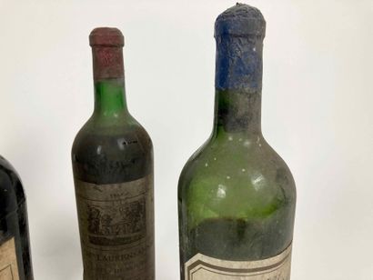 BORDEAUX
Lot de dix bouteilles (rouge) :

-...