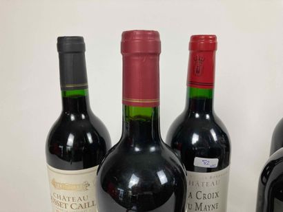 BORDEAUX
Lot de douze bouteilles (rouge)...