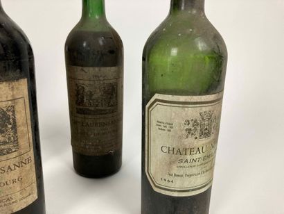 BORDEAUX
Lot de dix bouteilles (rouge) :

-...
