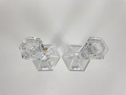 VAL-SAINT-LAMBERT
Pair of paneled torches,...