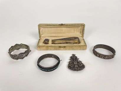 Lot of four costume jewelry (three bracelets...