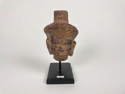 CAMBODGE
Khmer deity's head, 20th-21st century,...