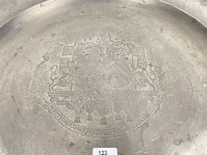 Large hollow dish and basin, probably 18th...