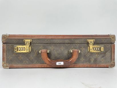 Louis VUITTON - Paris
Attaché-case in monogrammed...