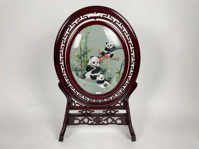 CHINE
Mobile table screen, late 20th-21st...