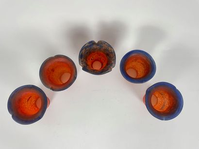 Five Daum-style tulips, including a suite...
