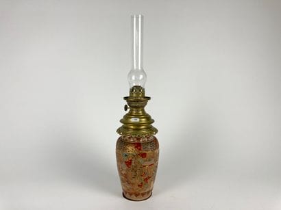 JAPON - SATSUMA
Vase with polychrome and...