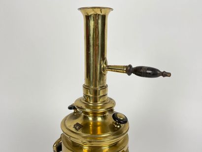 RUSSIE
Samovar, late 19th century, brass,...
