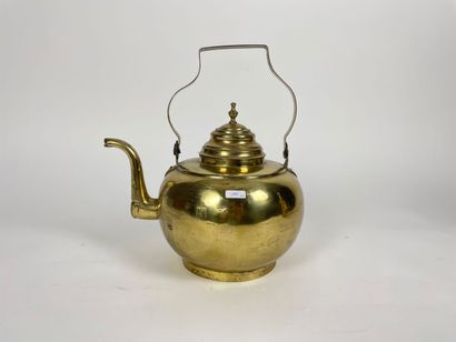 RUSSIE
Samovar, late 19th century, brass,...