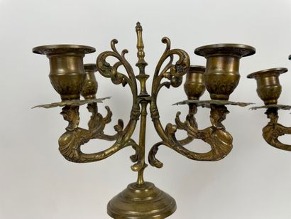 Garniture en balustre Belle Époque à décor...