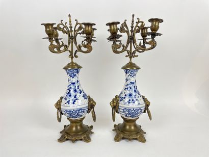 Garniture en balustre Belle Époque à décor...