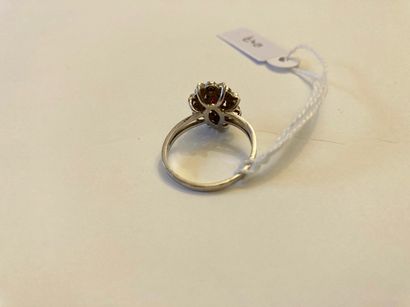 Bague en or blanc (750 millièmes) sertie...