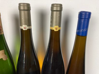 ALSACE
Lot de cinq bouteilles :
- (GEWURZTRAMINER),...