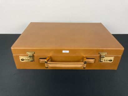 DELVAUX - BRUXELLES
Superbe attaché-case...