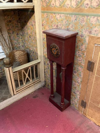 Maison de poupée artisanale avec partie de...