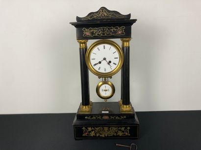 Pendule-portique d'époque Louis-Philippe,...