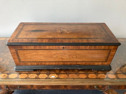 Importante boîte à musique d'époque Napoléon...