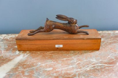 Boîte au lièvre en bois, 12,5x30x7,5 cm.