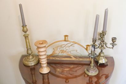 Lot de bougeoirs.