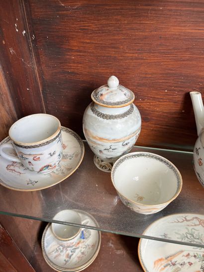 CHINE, XVIIIème, bel ensemble de pièces diverses...