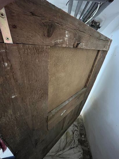 Partie de trumeau en bois patiné et doré,...