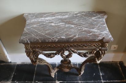Console en bois patiné, XIXème, décor de...
