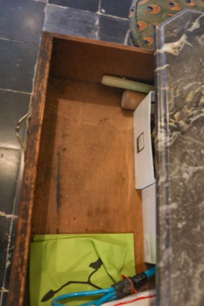 Commode à trois tiroirs, XVIIIème, Transition,...