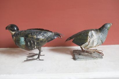 Deux perdrix en tôle peinte, 20x25 cm et...