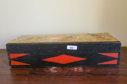 Boîte à gants en bois patiné, joli décor...