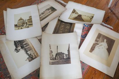 Ensemble d'estampes et de photos anciennes...