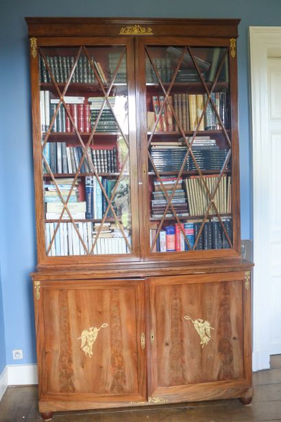 Bibliothèque double-corps en acajou de Cuba,...