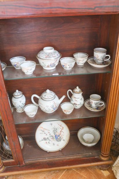 CHINE, XVIIIème, bel ensemble de pièces diverses...