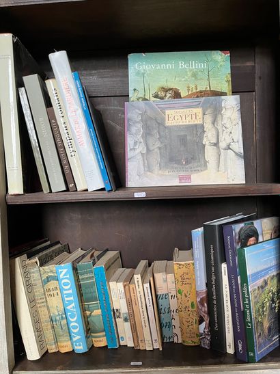 Lot of books: Coat of arms on ceramics, Egypt,...