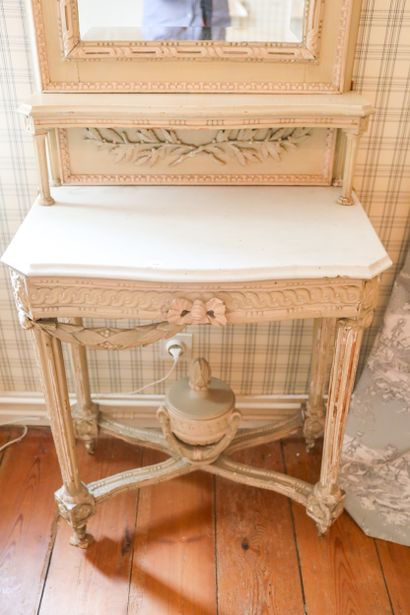 Coiffeuse en bois patiné en grisaille (console...
